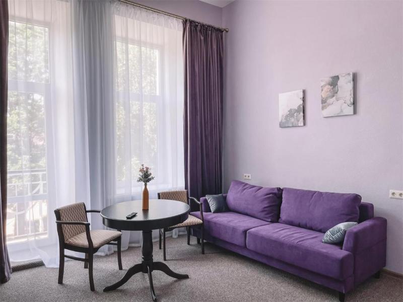Miras Hotel