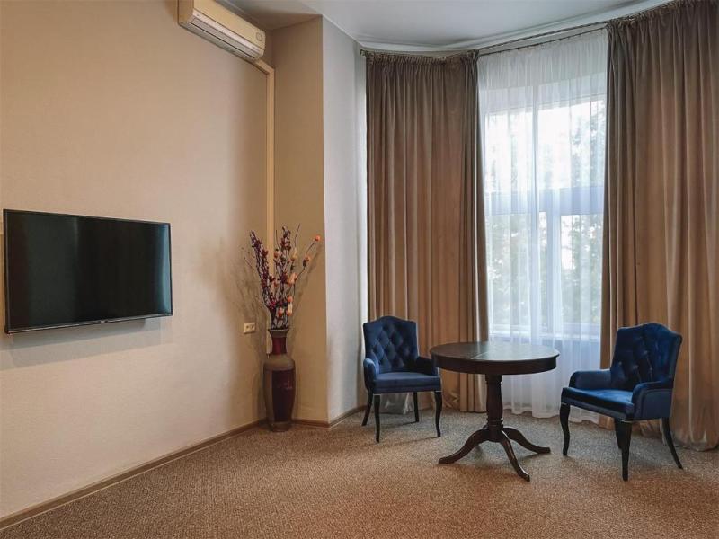 Miras Hotel
