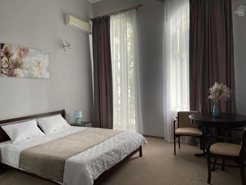 Miras Hotel