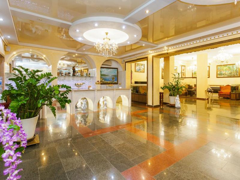 Гранд-отель Уют