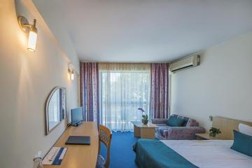 Отель Holiday Park  Болгария, Золотые пески, фото 2