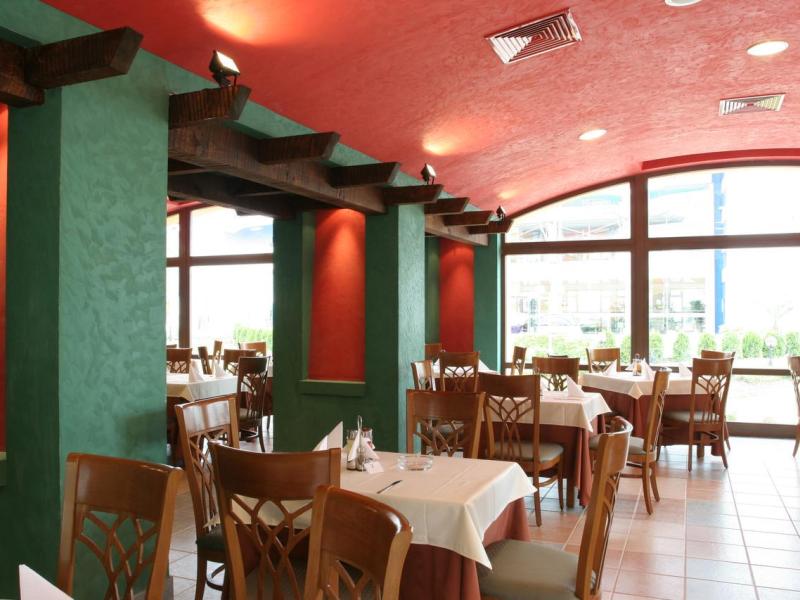 Hrizantema Hotel & Casino