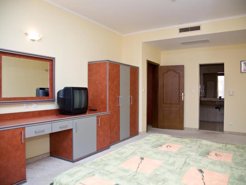 Hrizantema Hotel & Casino