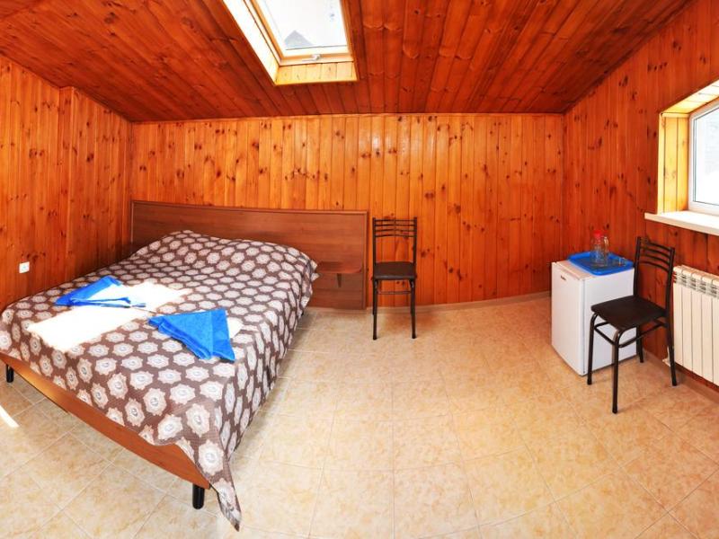 Черноморский