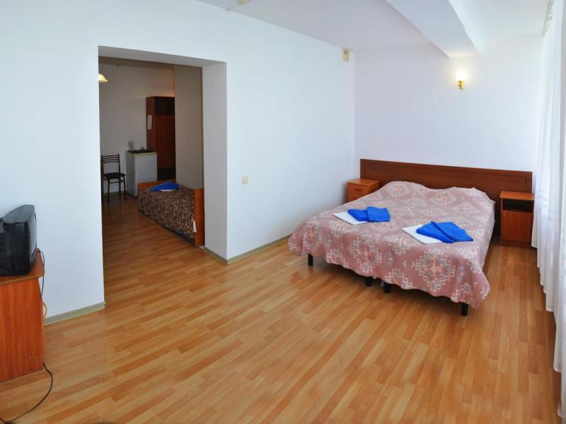 Черноморский