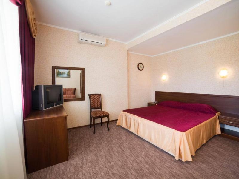 Черноморье пансионат (Небуг)