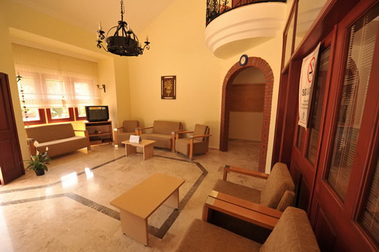 Belcehan Beach Hotel