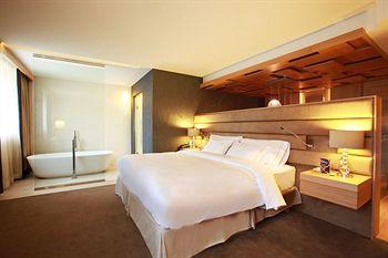 Сафмар Палас Москва