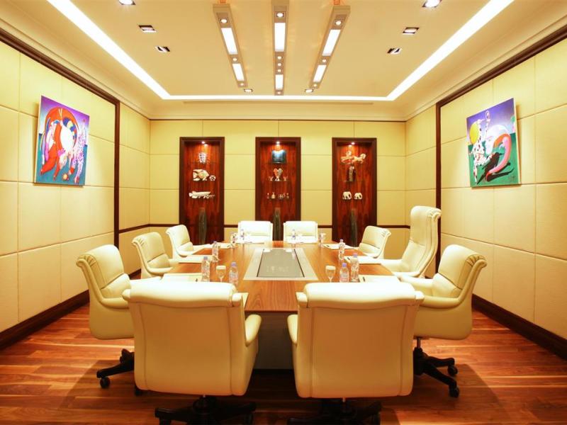 Сафмар Палас Москва