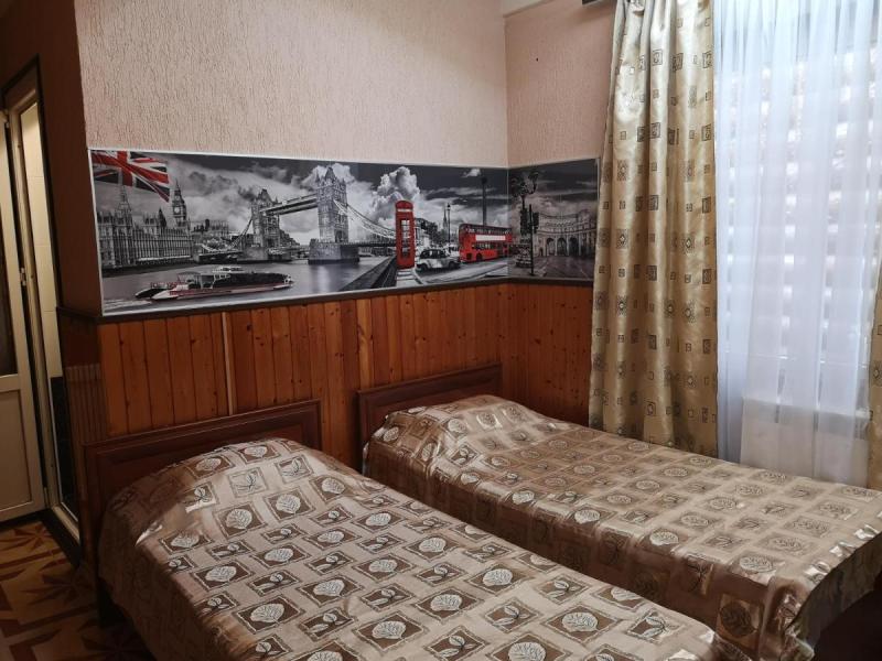 Эдельвейс (ул. Киевская)