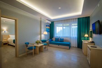 Отель Атлантида Россия, Ялта, фото 2