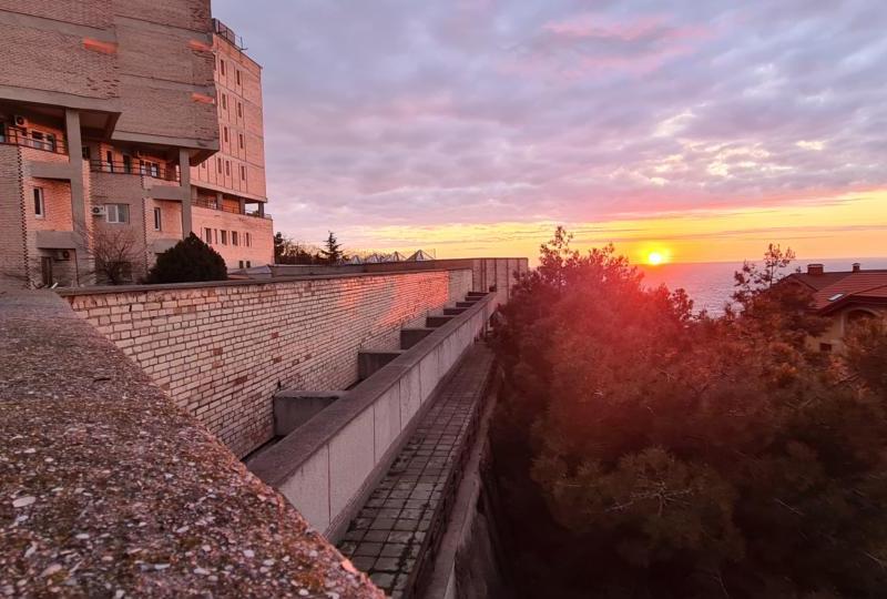 Южнобережный