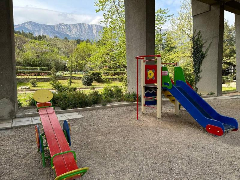 Южнобережный