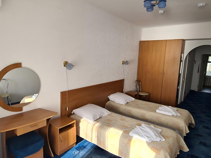 Южнобережный