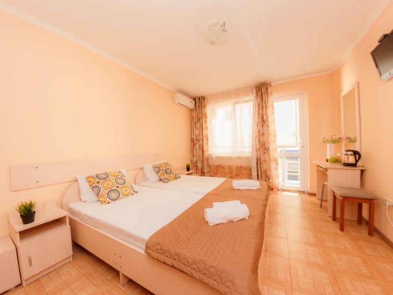 Азалия-Янаис