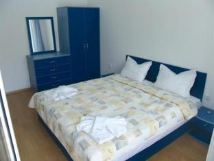 Yassen Apartments