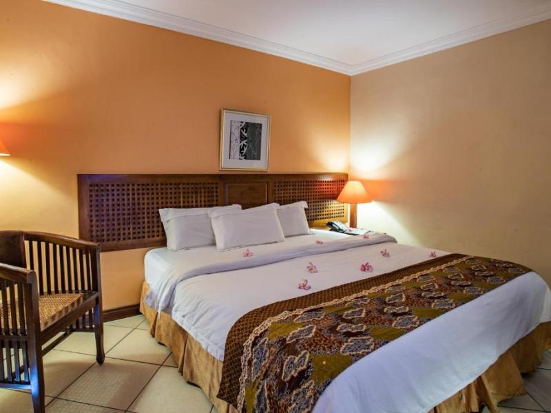 Aanari Hotel & Spa