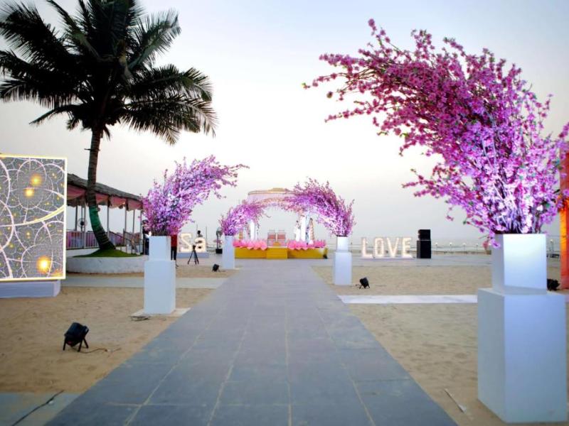 Radisson Blu Resort Goa Cavelossim Beach