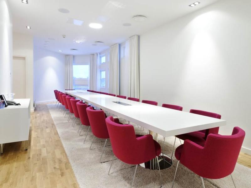 Thon Hotel Bergen Airport