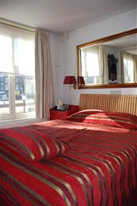 Amsterdam House Hotel