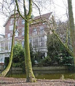 Borgmann Villa Hotel