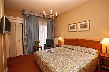Best Western  Delphi Hotel