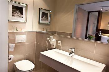 Best Western  Delphi Hotel