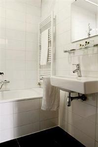 Best Western  Delphi Hotel