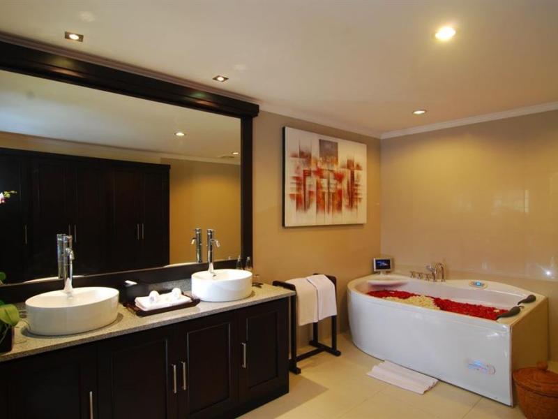 Bali Rich Luxury Villa