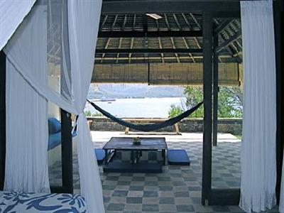 Bloo Lagoon Village