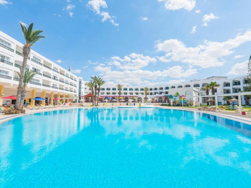 Le Soleil Bella Vista