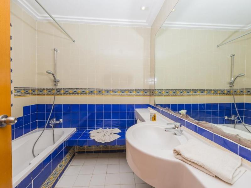 Le Soleil Bella Vista