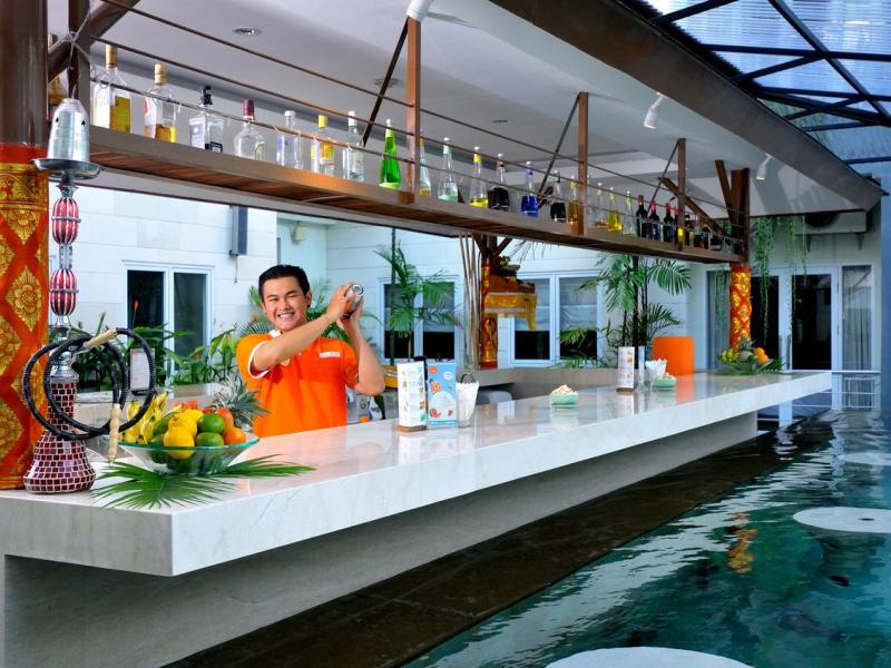 Harris Hotel & Residences Riverview Kuta