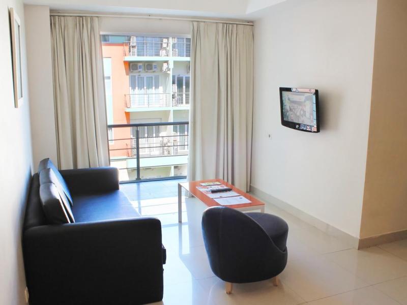 Harris Hotel & Residences Riverview Kuta