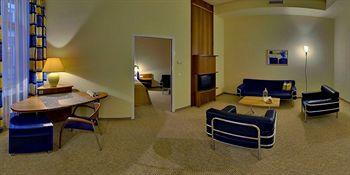Starlight Suites Hotel Bucharest