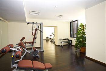 Starlight Suites Hotel Bucharest