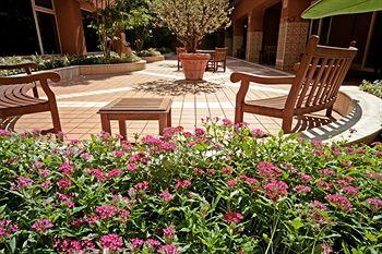 Отель Celestine Hotel Япония, Токио, фото 26