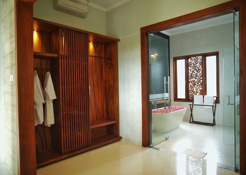 Nugraha Lovina Sea View Resort & Spa