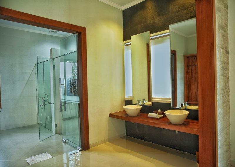 Nugraha Lovina Sea View Resort & Spa