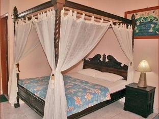 Ayu Beach Inn