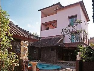 Ayu Beach Inn
