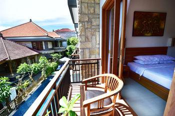 Satriya Cottage