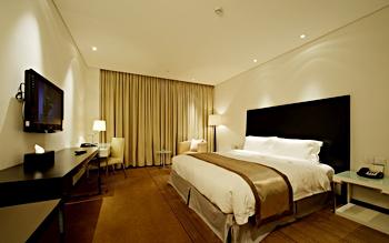 Ramada Parkside