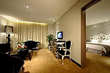 Ramada Parkside