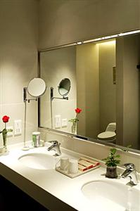 Ramada Parkside
