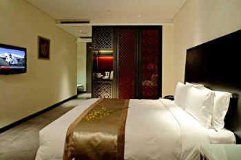 Ramada Parkside