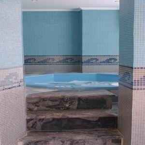 Belle Vue Hotel & Trade Center