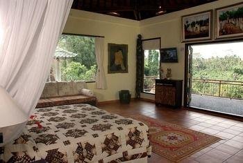 Tanah Merah Art Resort