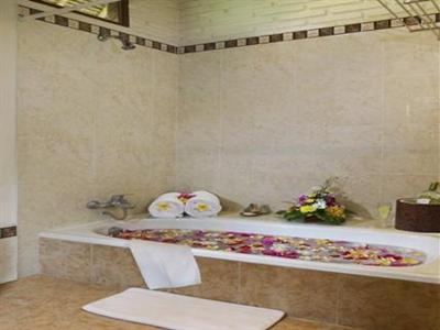 The Watergarden Hotel & Spa
