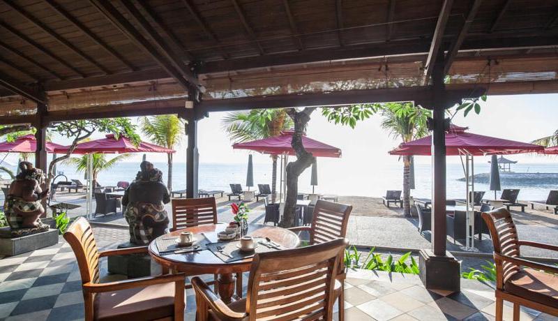 Vila Shanti Beach Hotel